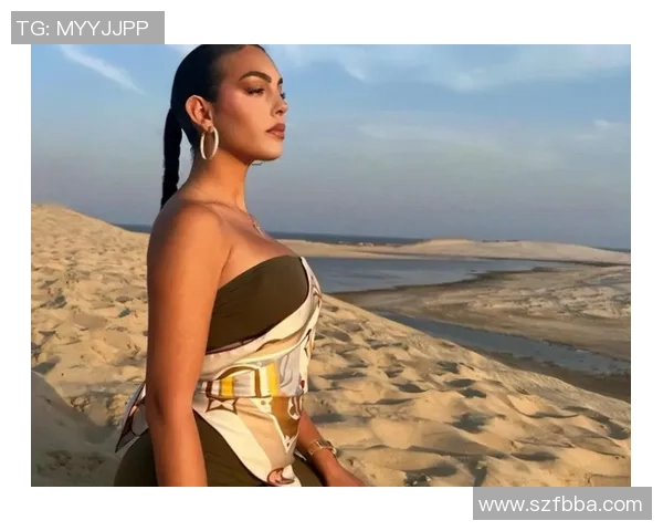 迷你罗在皇马青训营训练乔治娜静静关注儿子成长之路
